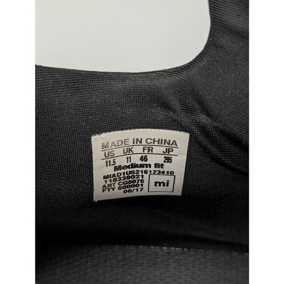 Disney Christmas 2025 Lil Rin Rin Plush Badge Red New